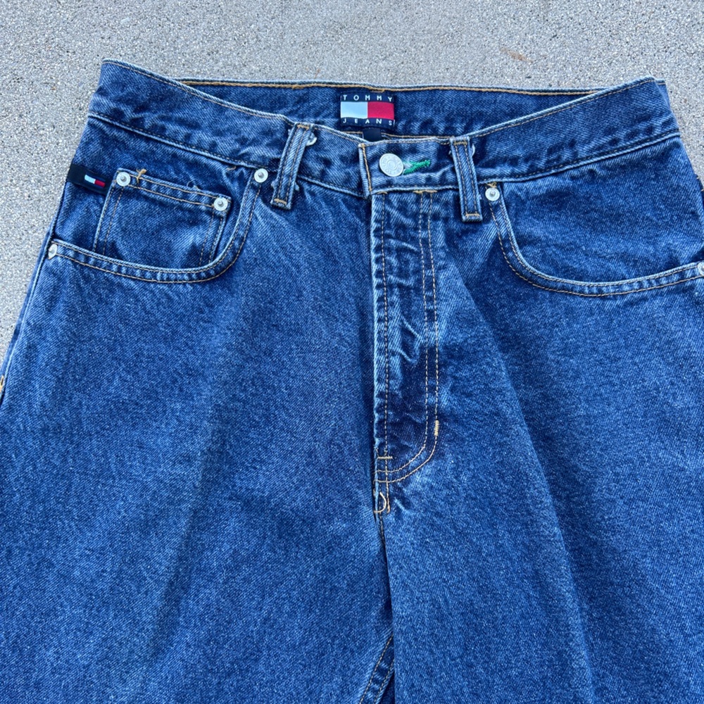 Vintage Tommy Hilfiger Loose Fit Blue Denim Jeans Size 31/30 - Picture 2 of 8